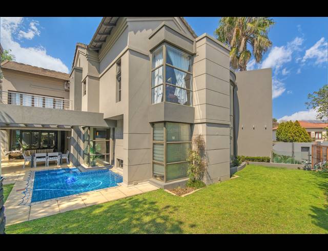 4 BEDROOM CLUSTER FOR SALE IN WOODMEAD